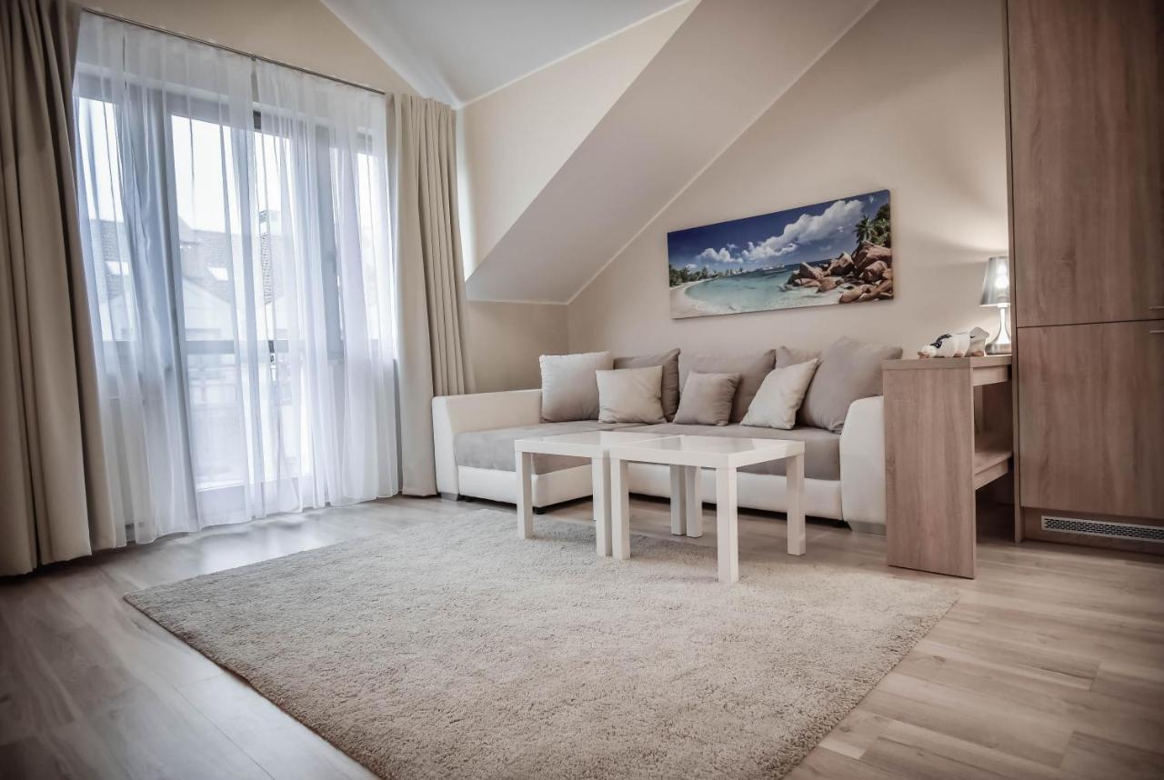 Na Wyspie - Zdrojowa 60 - Z Sypialnią - Parking Apartament Świnoujście